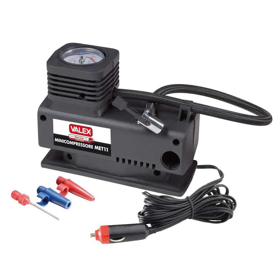 valex-minicompressore-met11-8-bar-con-presa-accendisigari-manometro-e-3-ugelli image 1