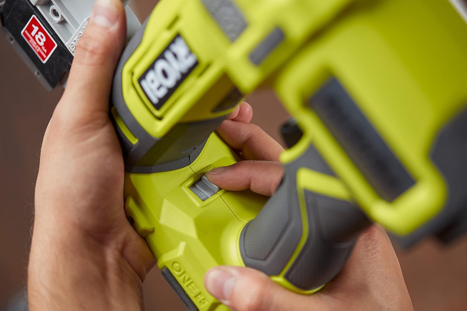 ryobi-r18n18g-0-groppinatrice-a-batteria-18v-one-con-tecnologia-airstrike-chiodi image 6