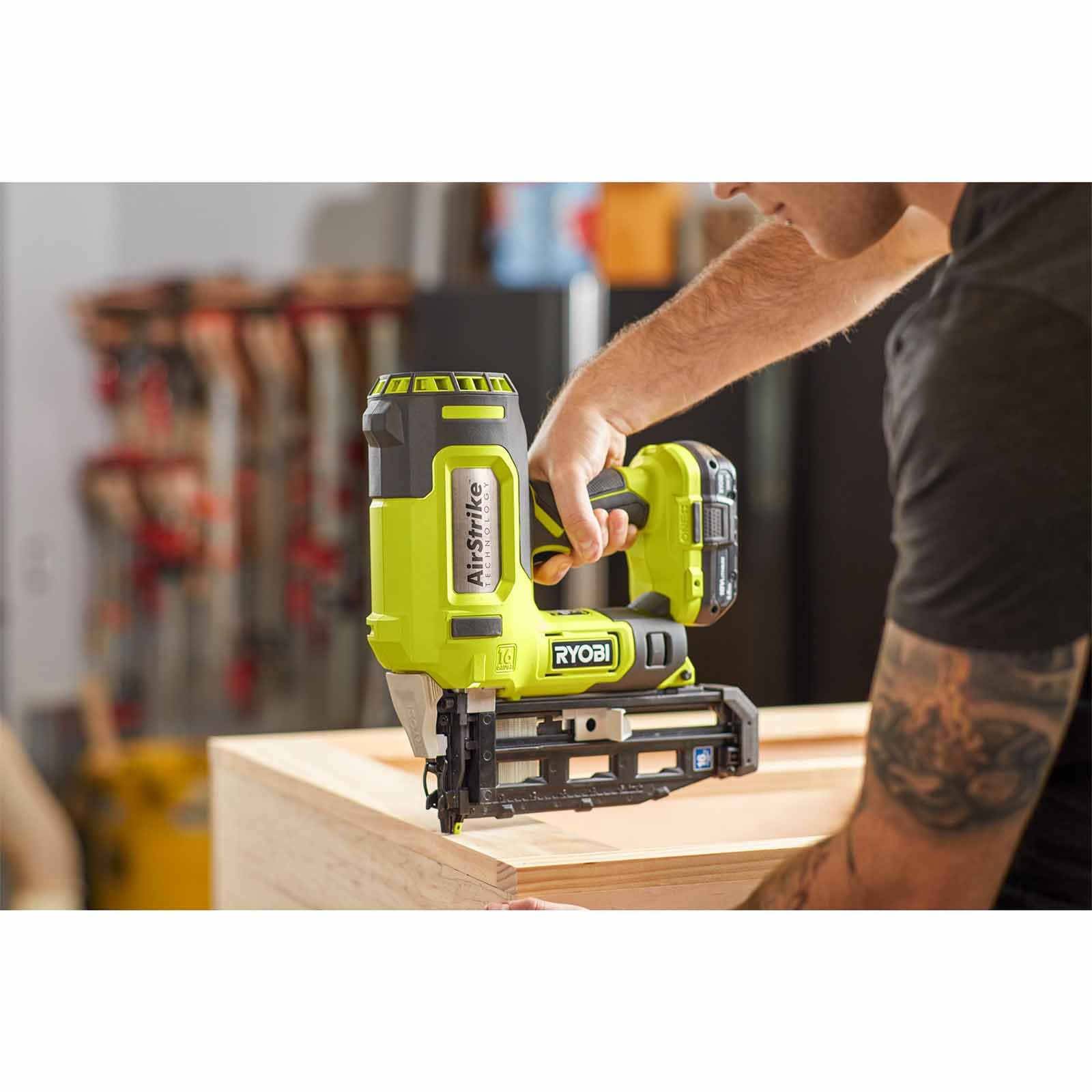 ryobi-r16gn18-0-groppinatrice-a-batteria-18v-one-16g-con-tecnologia-airstrike-se image 4