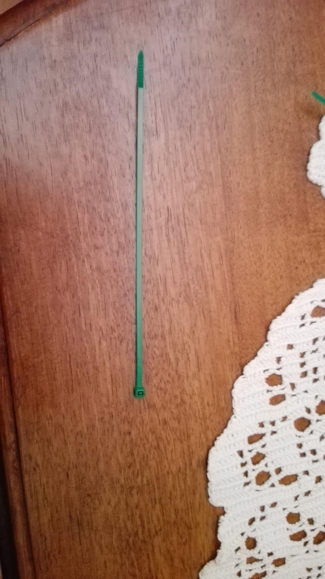 Qualche fascetta si spezzava