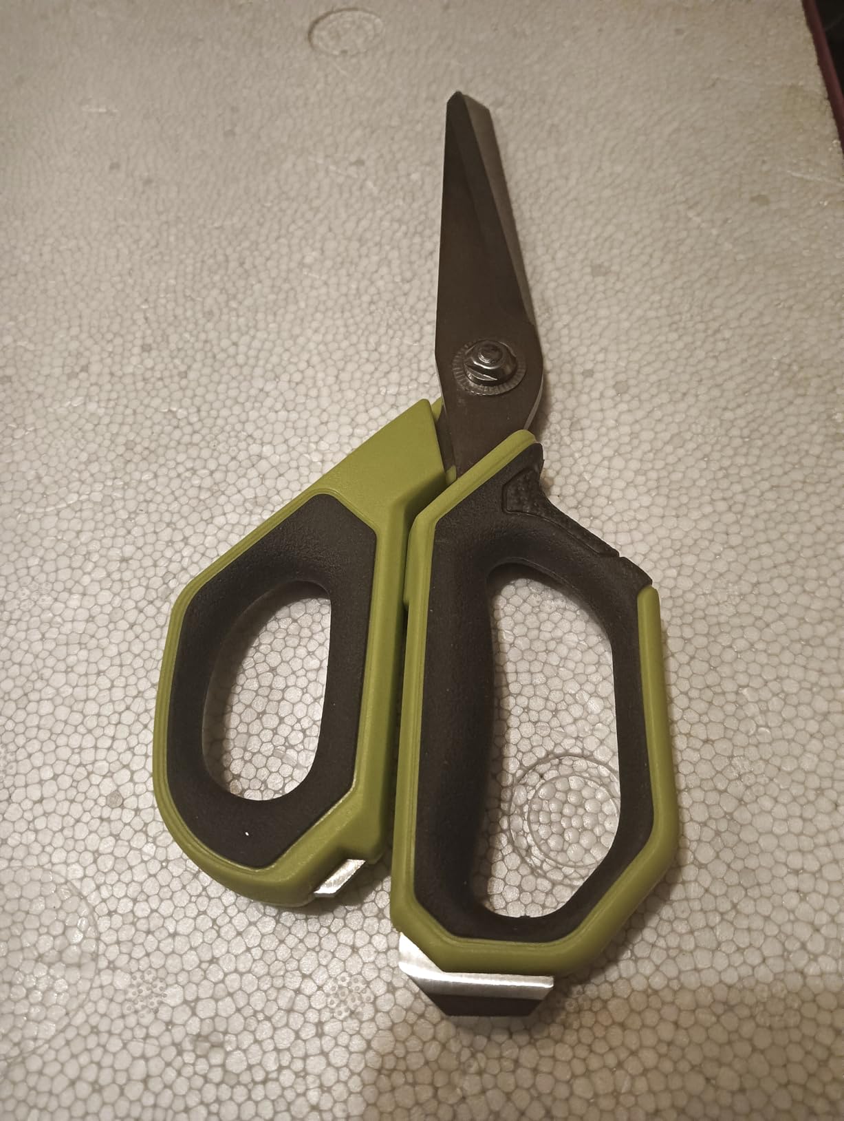 Tagliano tutto davvero