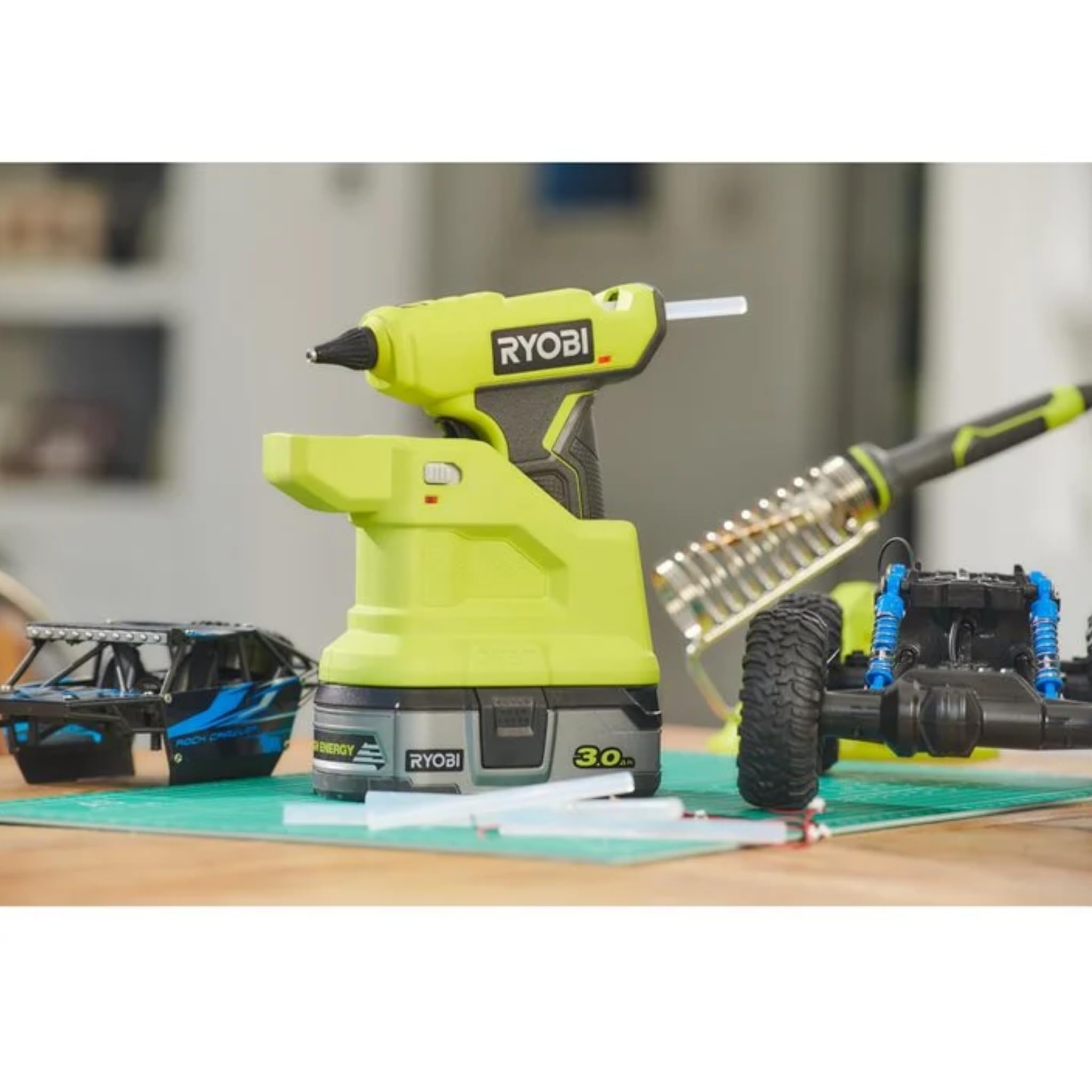 ryobi-rglm18-0-mini-pistola-colla-a-caldo-18v-one-riscaldamento-in-4-minuti-cart image 4