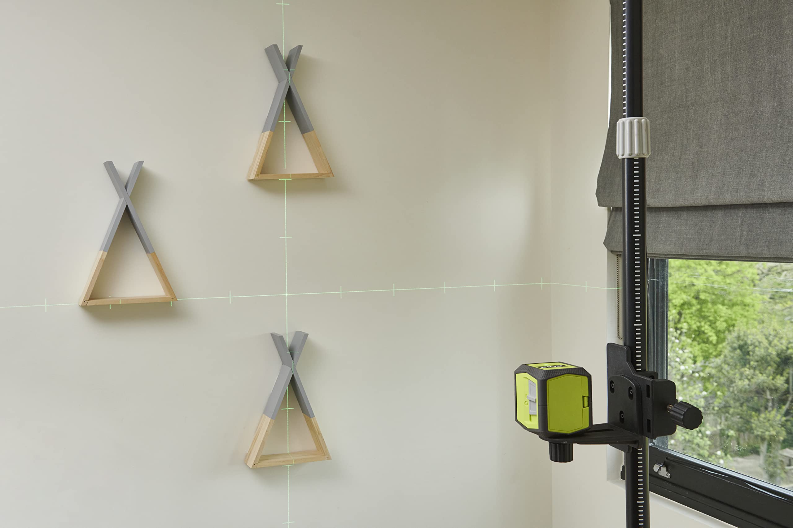 ryobi-rbcllg2-livella-laser-a-croce-verde-autolivellante-con-filettatura-1-4-e-l image 3