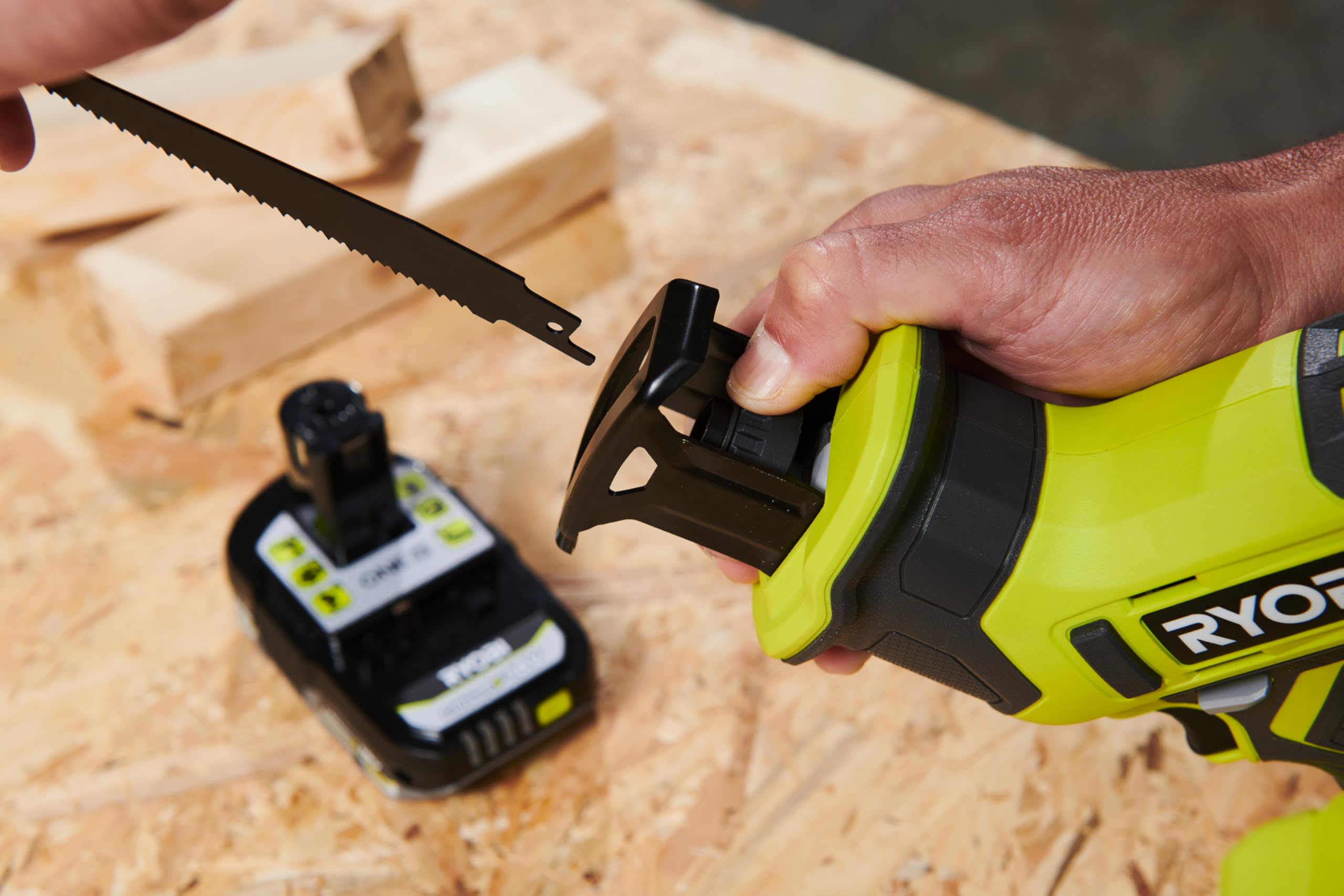 ryobi-r18rsc-0-sega-a-gattuccio-compatta-a-batteria-18v-one-uso-one-handed-corsa image 5
