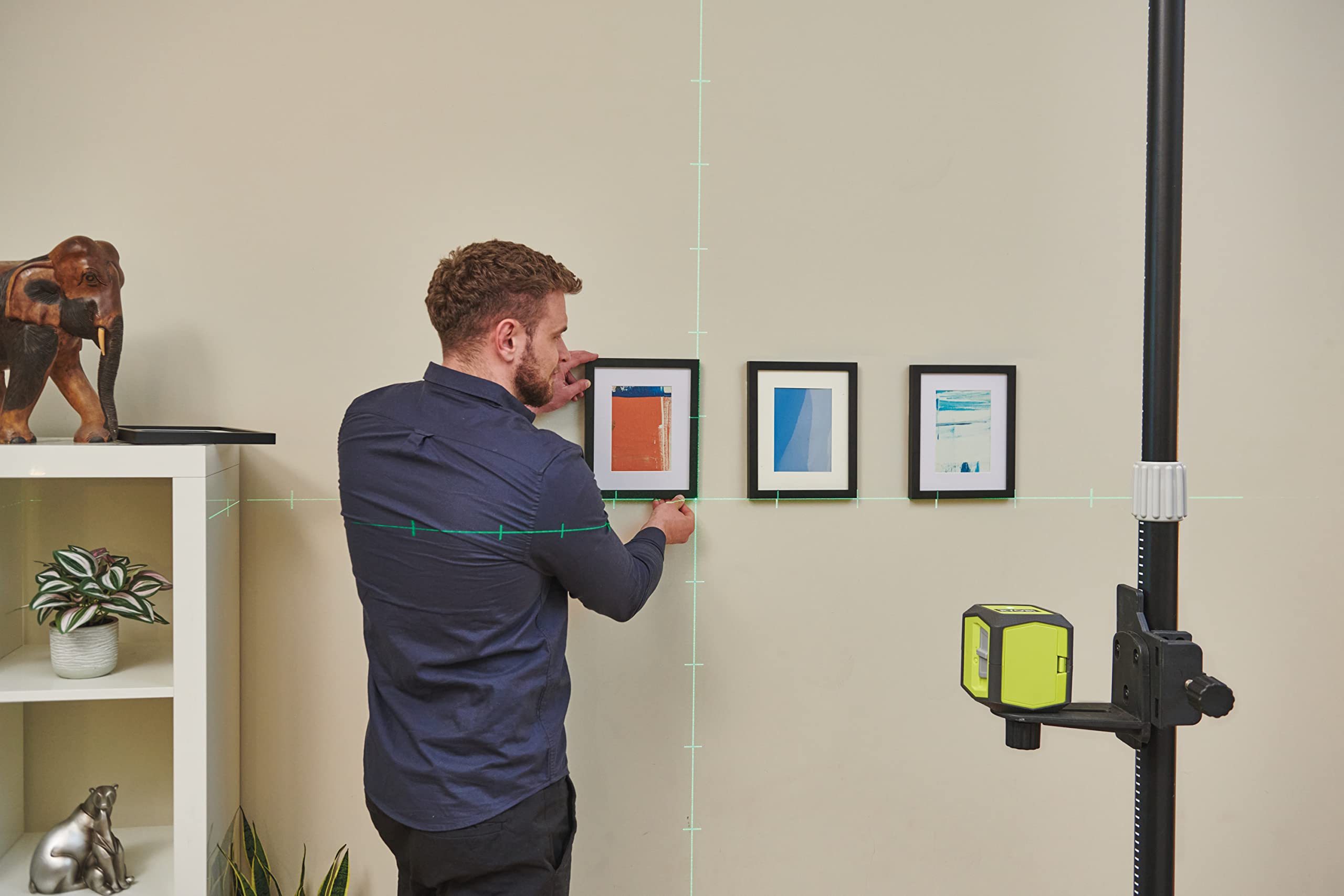 ryobi-rbcllg2-livella-laser-a-croce-verde-autolivellante-con-filettatura-1-4-e-l image 4