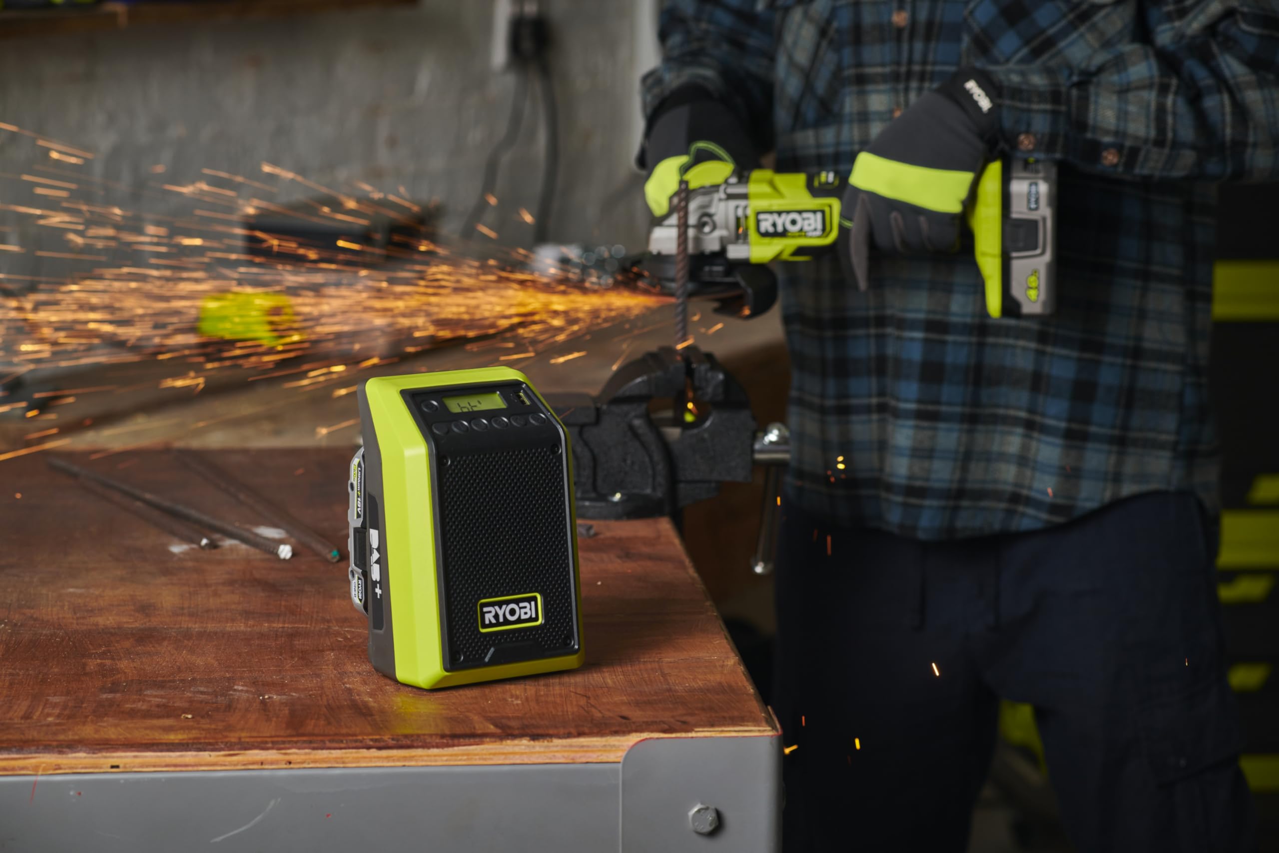 ryobi-rrdab18-0-radio-bluetooth-18v-one-dab-am-fm-con-speaker-10w-e-2-porte-usb- image 7