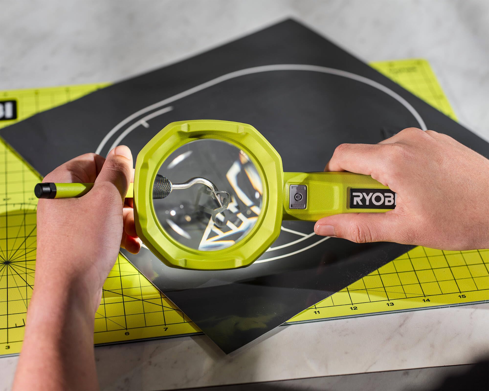 ryobi-rml4-120g-lente-d-ingrandimento-illuminata-a-batteria-4v-usb-lithium-ingra image 8