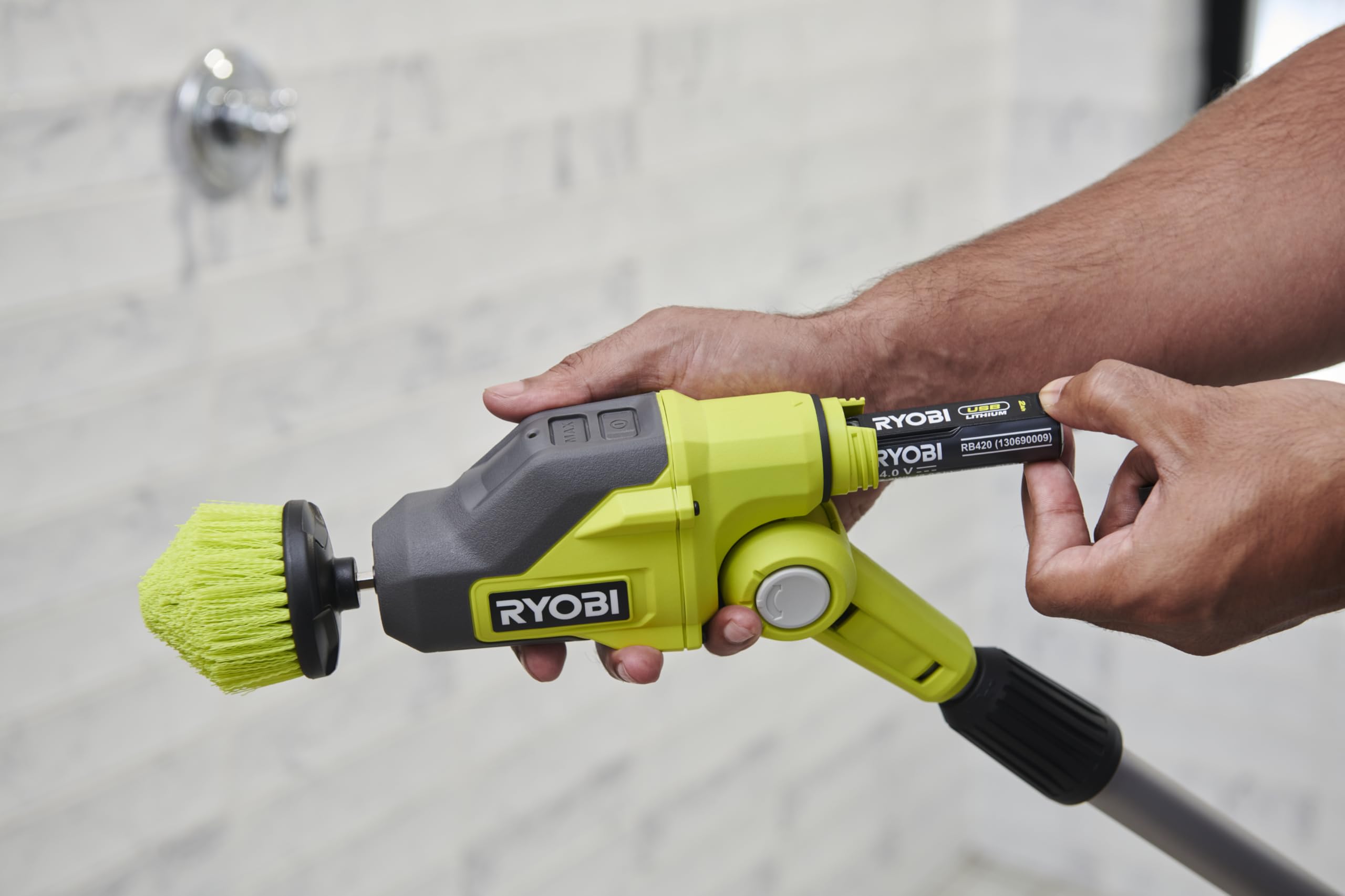 ryobi-rts4-120g-spazzola-rotante-telescopica-usb-lithium-4v-con-batteria-2-0ah-e image 7