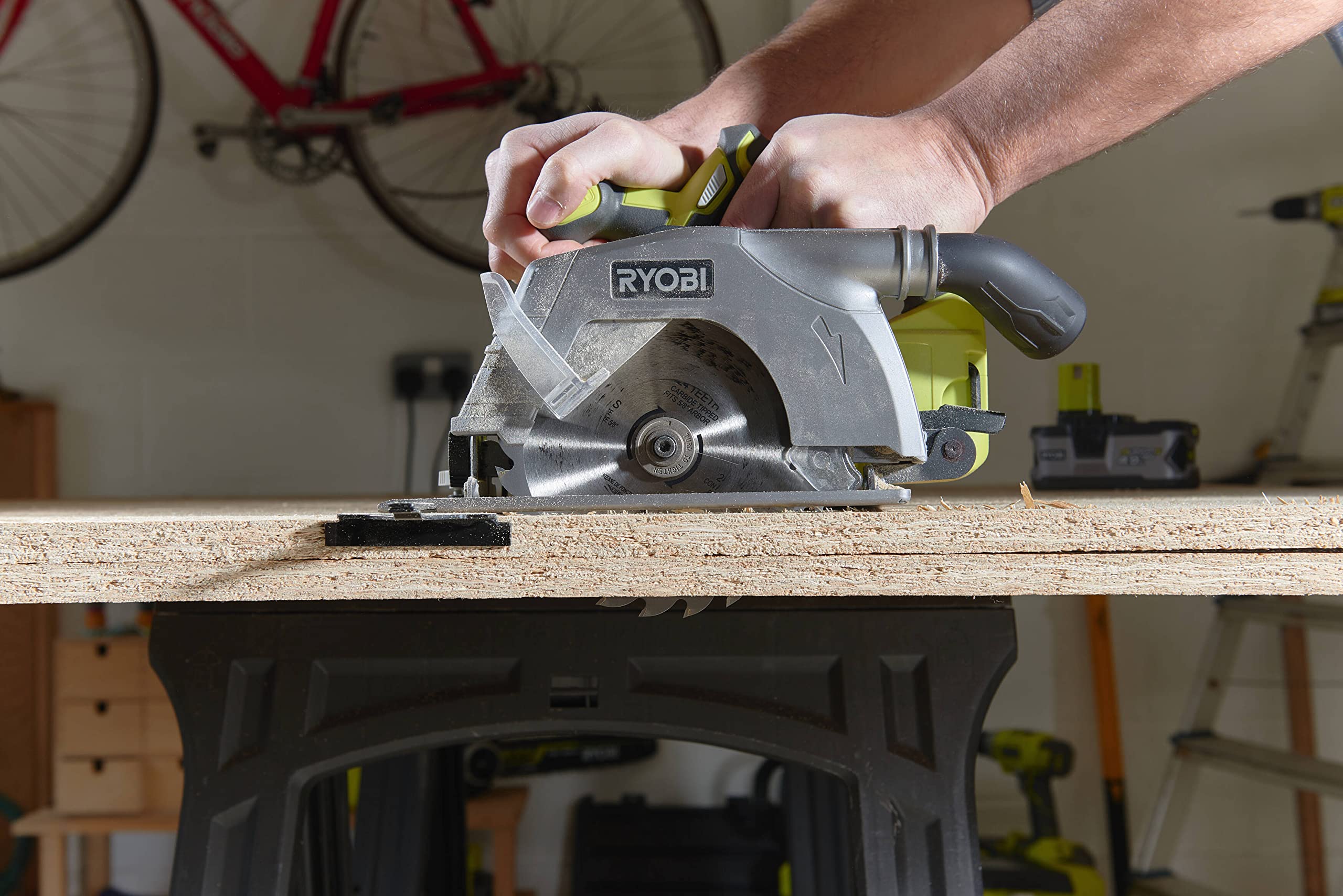 ryobi-r18cs-0-sega-circolare-a-batteria-18v-one-lama-165mm-24-denti-4-700-giri-m image 3