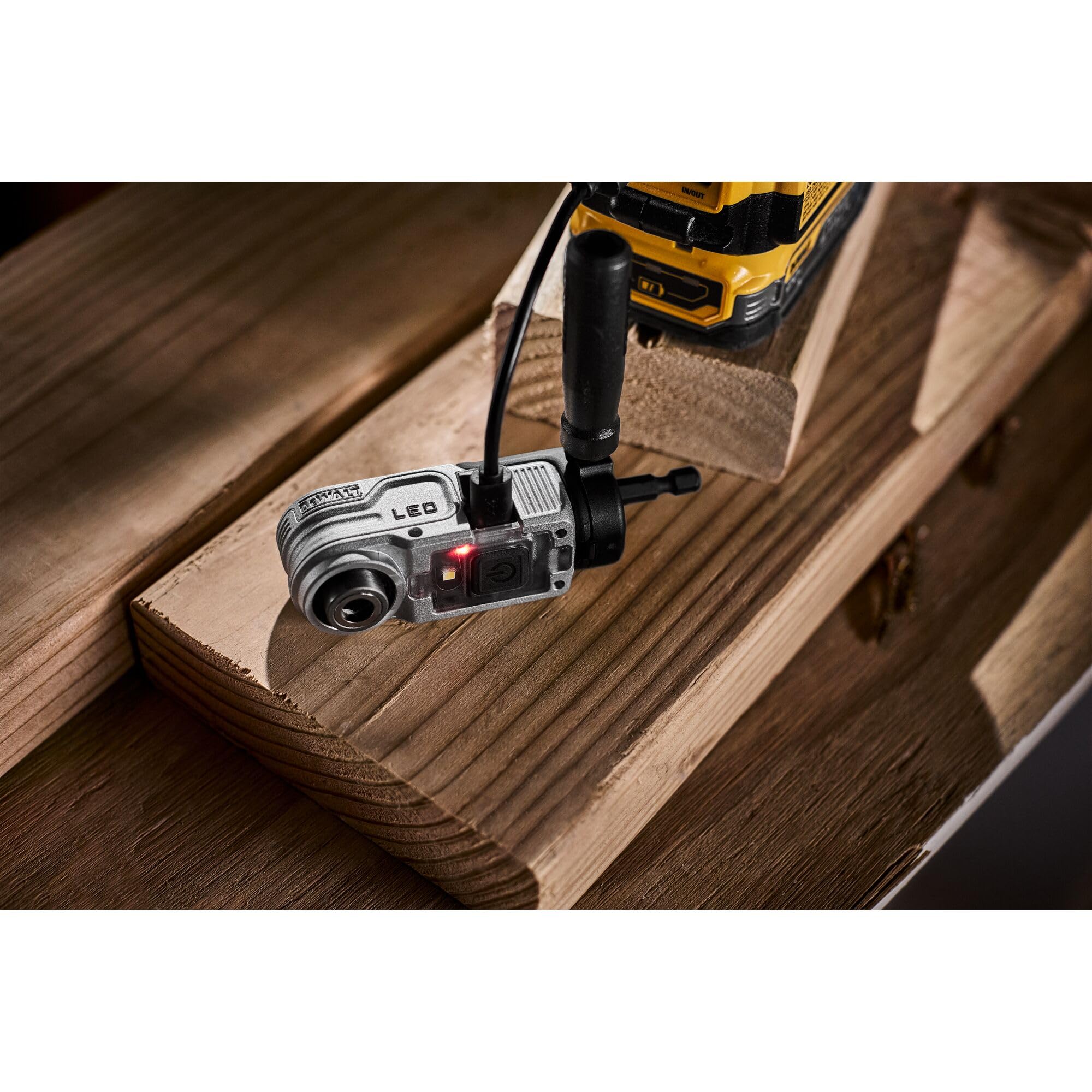 dewalt-dtlra-qz-flextorq-testa-ad-angolo-retto-illuminata-1-4-con-luce-led image 8