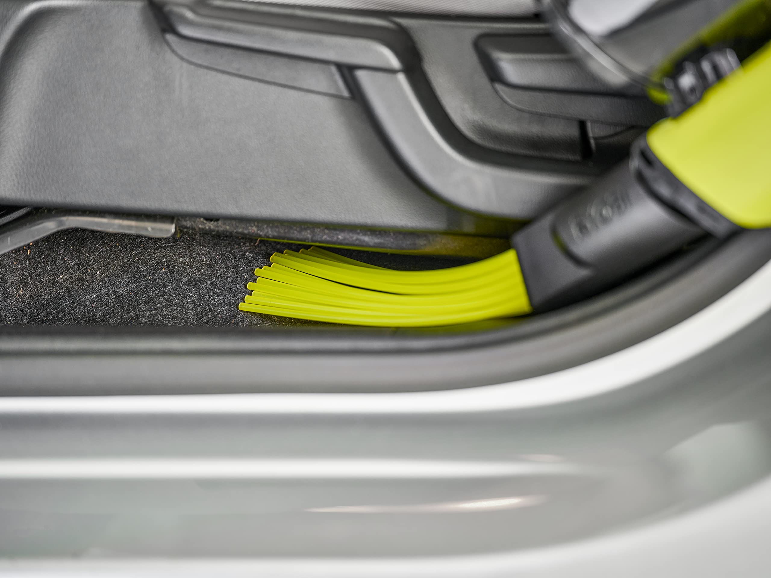 ryobi-rsvmct-bocchetta-per-micro-fessure-con-16-cannucce-flessibili-compatibile- image 5