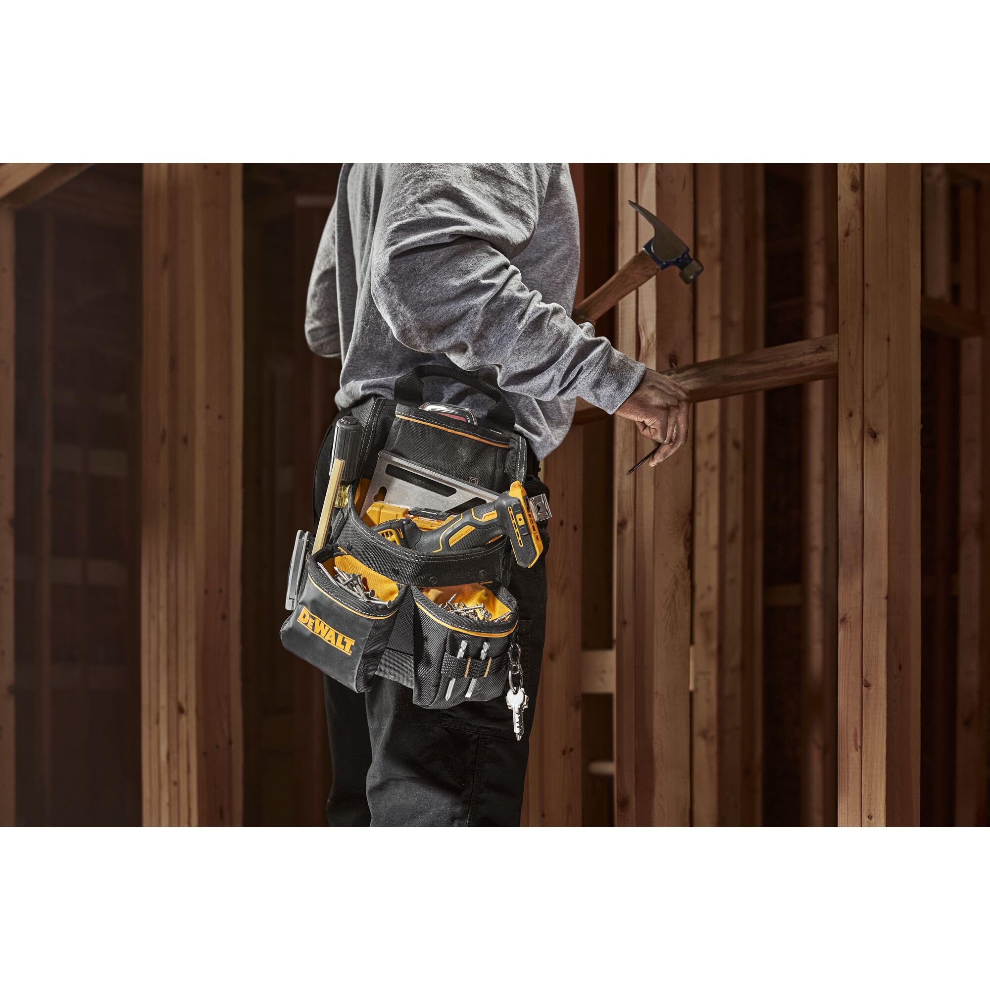 dewalt-cintura-portaattrezzi-con-13-tasche-in-tessuto-1680d-ad-alta-visibilit image 3