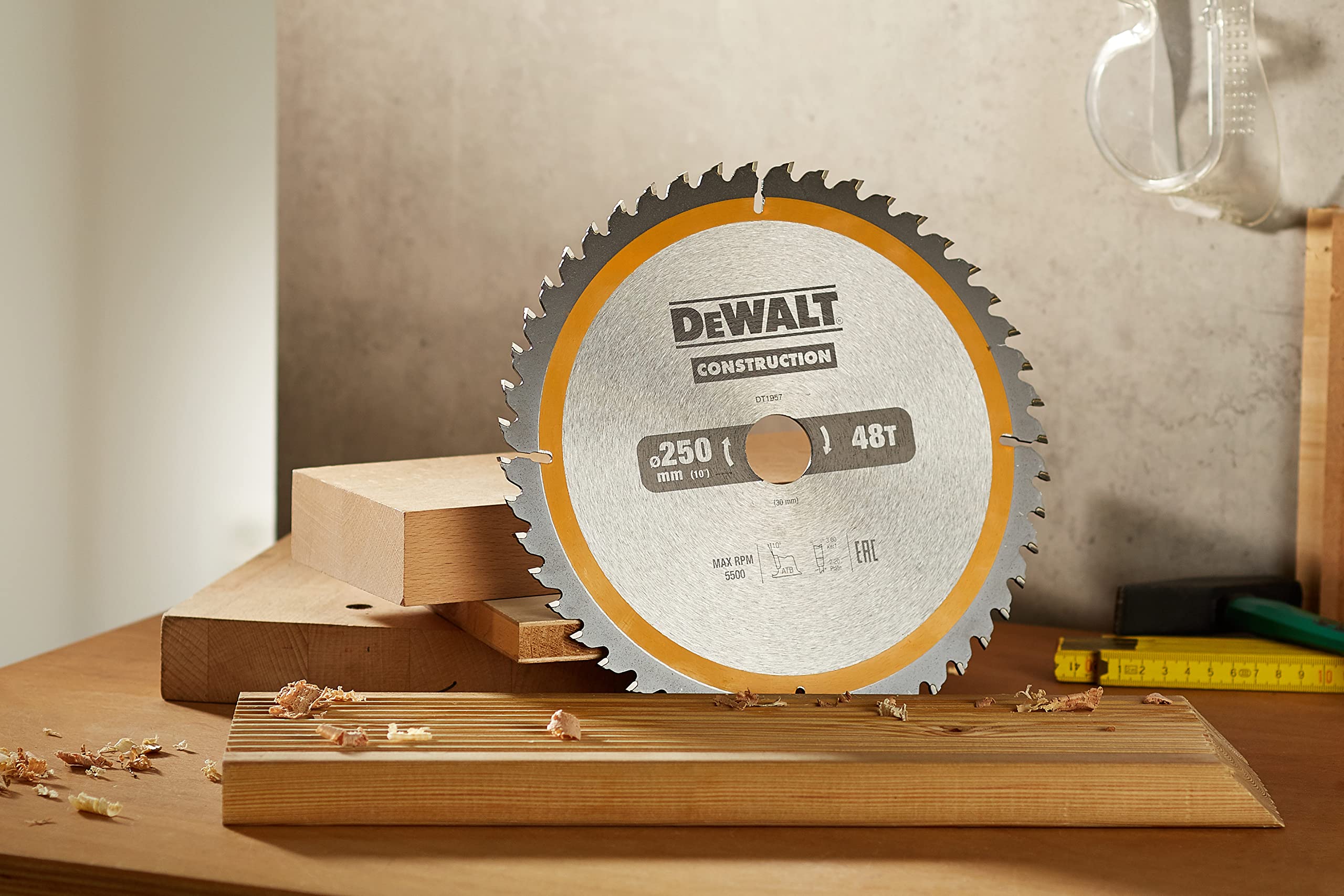 dewalt-dt1957-qz-lama-circolare-da-edilizia-250x30-mm-48-denti-per-seghe-stazion image 2