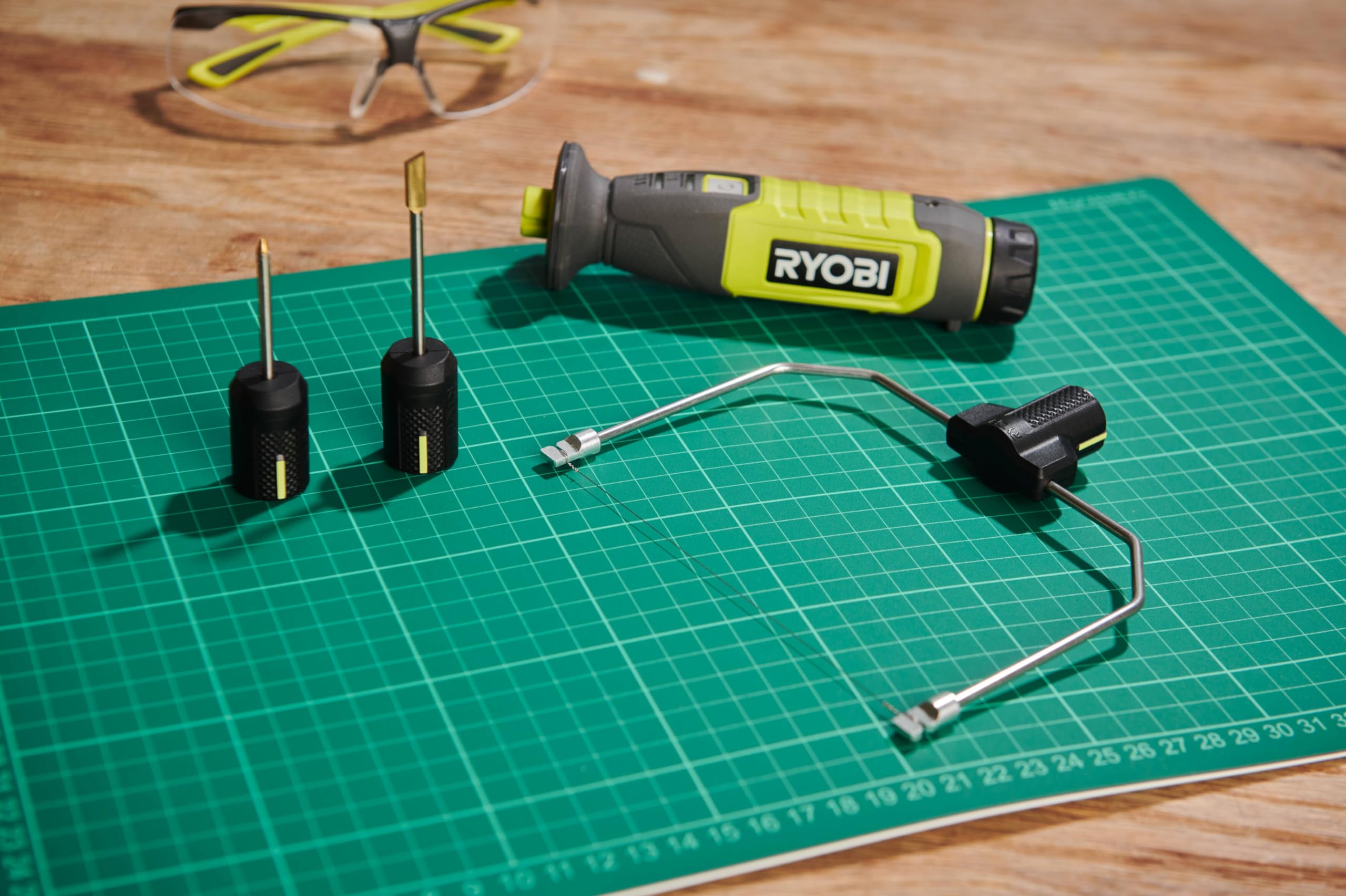 ryobi-rhc4-120g-taglierina-a-filo-caldo-4v-usb-lithium-fino-a-450-c-con-5-access image 6