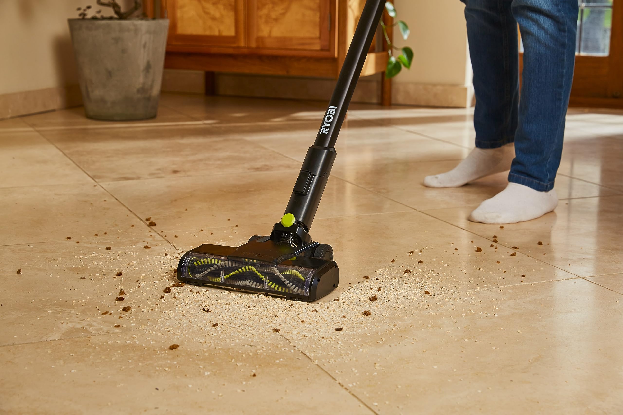 ryobi-rsv18bl-0-aspirapolvere-senza-fili-brushless-18v-one-con-filtrazione-hepa- image 6