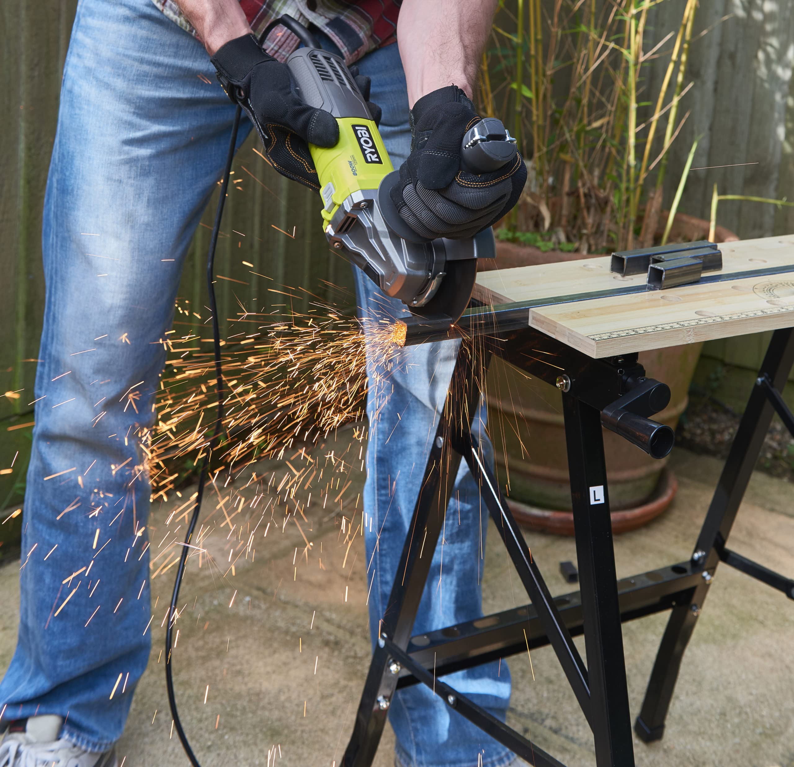 ryobi-rag800-125g-smerigliatrice-angolare-elettrica-800w-disco-125mm-12000-giri- image 4